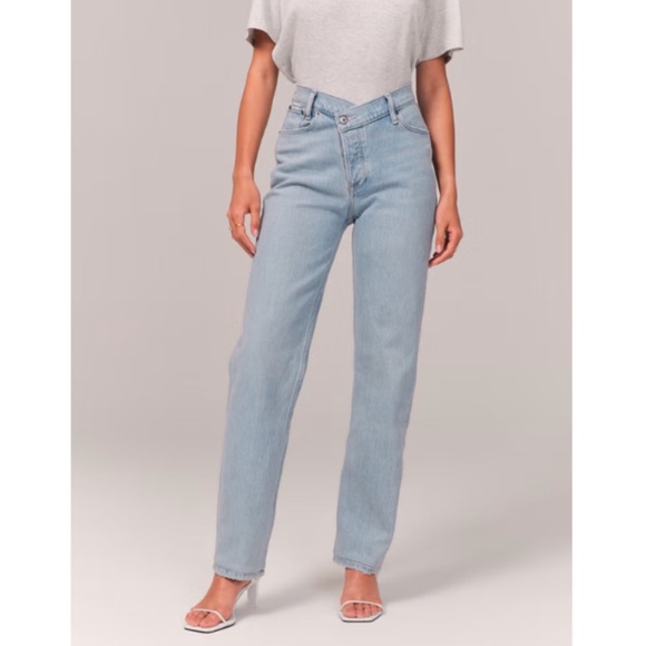 Abercrombie & Fitch Denim - Abercrombie & Fitch High Rise Criss Cross Dad Jeans